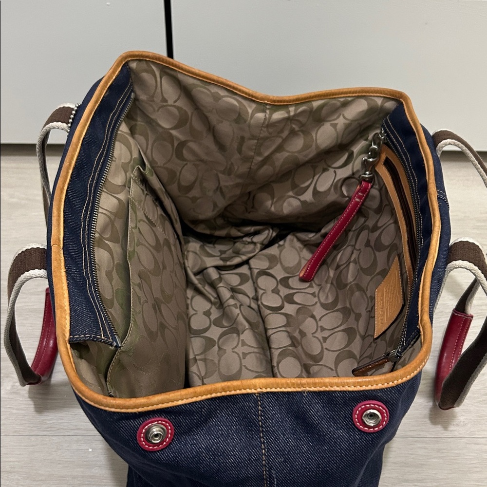 Coach Vintage Hampton Blue Denim Weekender Tote - Picture 10 of 16